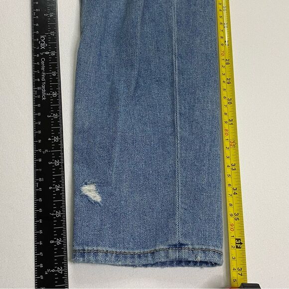 American Eagle Mom Jeans Women's 2 Light Denim High Rise Distressed Ripped Knees - Picture 7 of 12